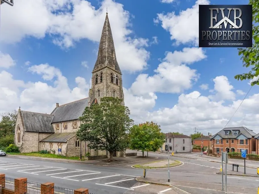 Charming Cosy Getaway Ideal For Leisure & Business Southampton United Kingdom